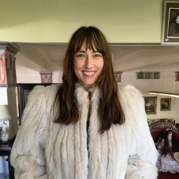 Meet your Posher, Kristan - Picture 1 of 1